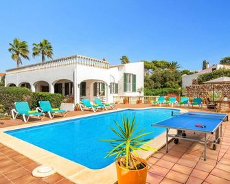 Villa Can Palmeras by Villa Plus - Es Canutells - Piscina