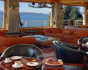 Cacique Inacayal Lake Hotel & Spa - San Carlos de Bariloche - Area lounge