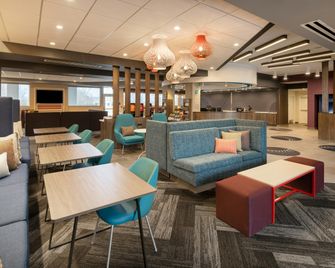 Tru by Hilton Rock Hill - Rock Hill - Lounge