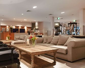 Tryp By Wyndham Wuppertal - Wuppertal - Sala de estar