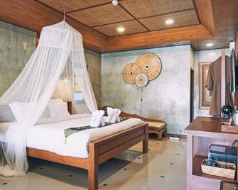 Buri Gallery House - Chiang Mai - Bedroom
