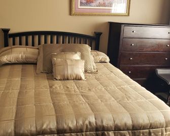 Spacious. Quiet Room W Private Bathroom In Great House - Richmond - Chambre