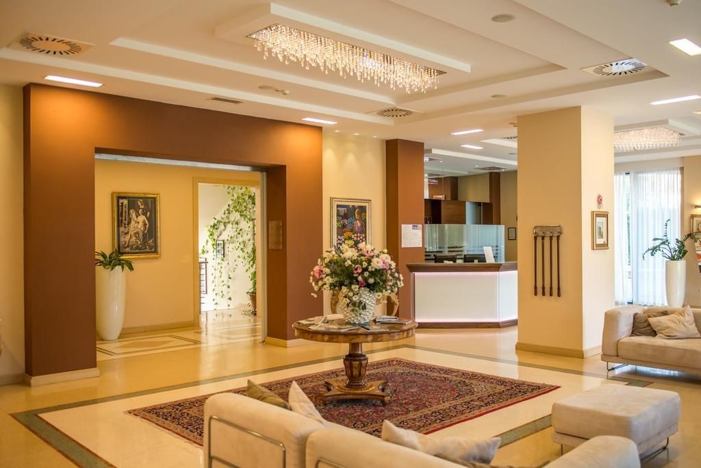 Hotel Vittoria Resort - אוטרנטו - לובי