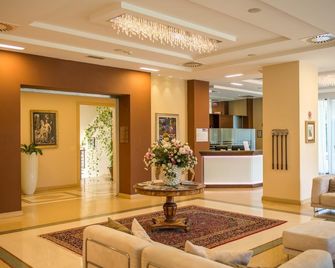 Hotel Vittoria Resort - Otranto - Lobby