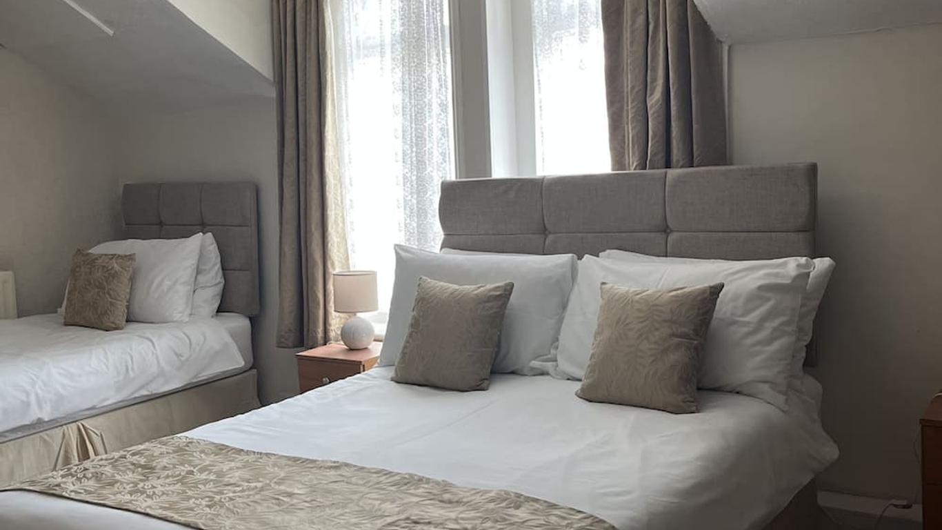 شارن بيك هوتل