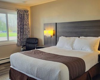 Maple Leaf Inn - Kincardine - Slaapkamer