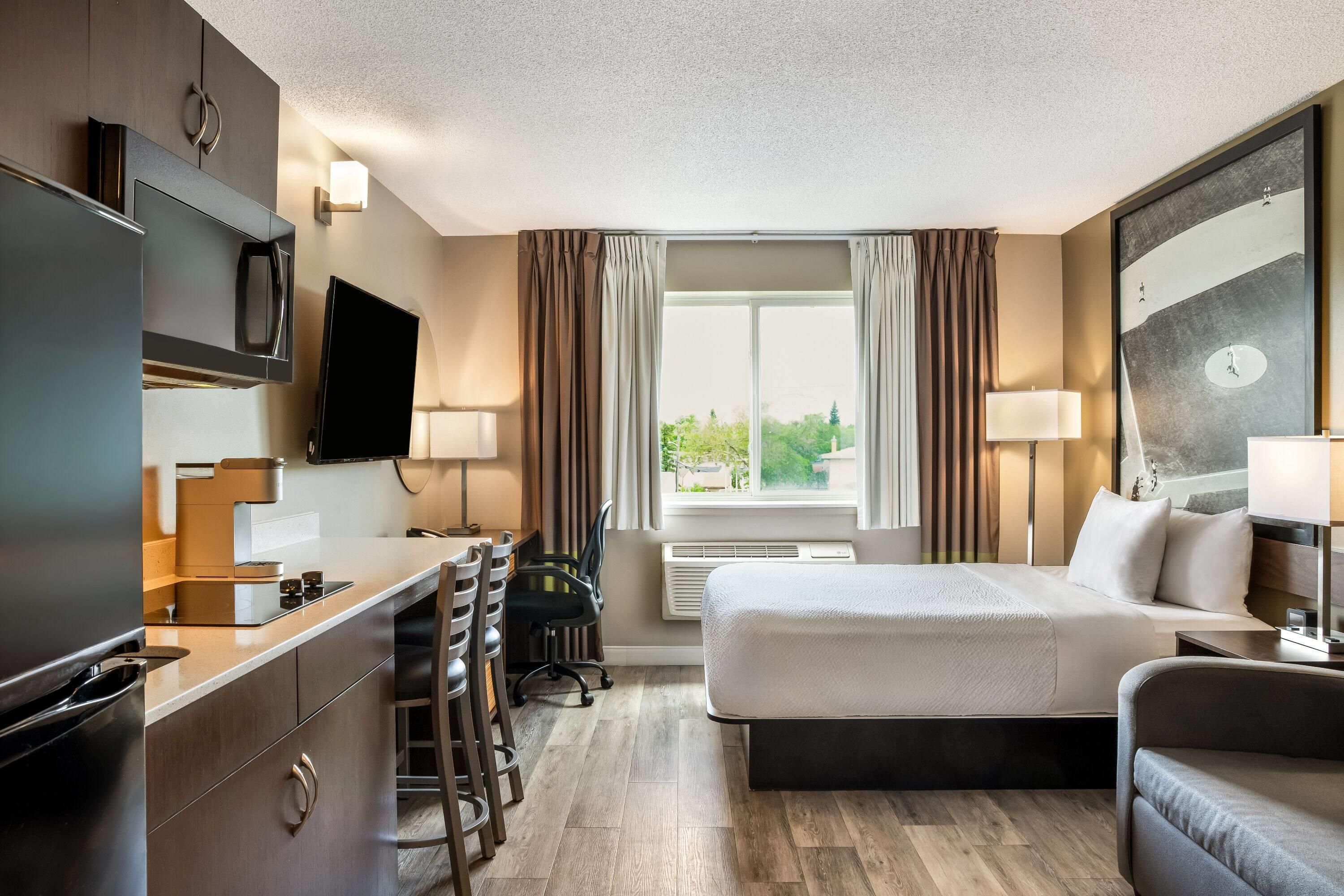 Super 8 by Wyndham Winnipeg West - וויניפג - חדר שינה