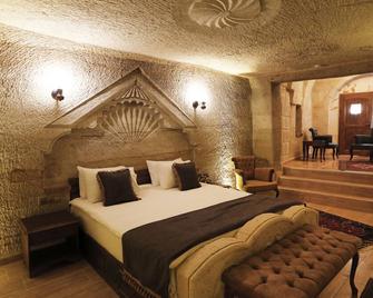 Ada Cave Suites Hotel - Göreme - Bedroom