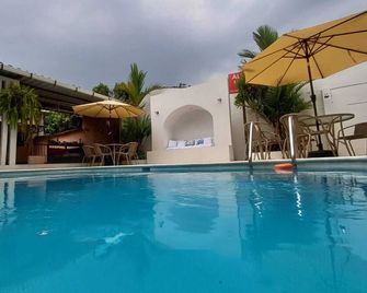 Vidalta Hotel Boutique - Retalhuleu - Piscina