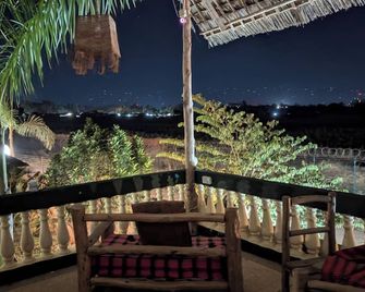 Kilimanjaroo Inn - Moshi - Balkon