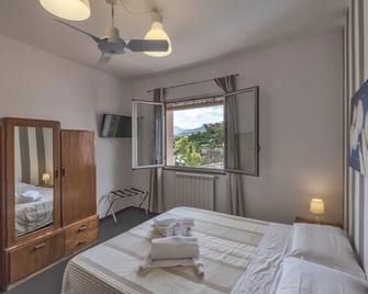Bnb Casa Rossa - Monreale - Bedroom