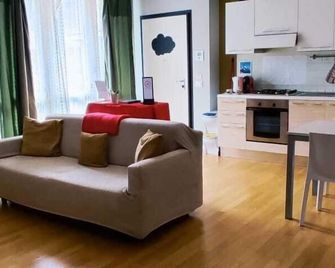 A&A Court - Somma Lombardo - Huiskamer