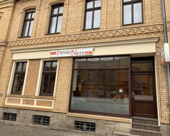 Pensionett - Bernburg - Gebäude