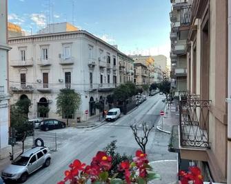 Casa Principe Taranto 'Intero appartamento' - Taranto - Outdoors view