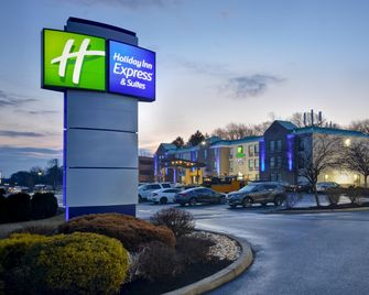 Holiday Inn Express & Suites Allentown Cen - Dorneyville By IHG - Allentown - Rakennus