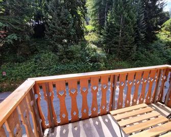 Résidence Melezets 3 - 4 pièces +cabine 6/8 personnes coeur station 50m² MAE-7161 - Valfréjus - Balcon