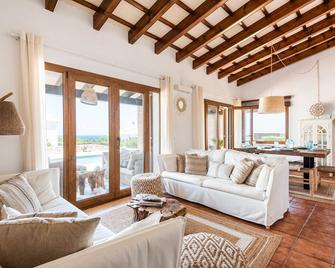 Lasaienea 4 bedroom villa, Cala Morell - Cala Morell - Living room