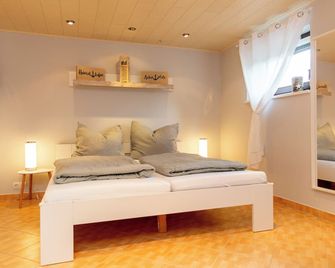 Ferienwohnung 70qm - Natur, Fitness & SUP am Fluss - Spornitz - Bedroom