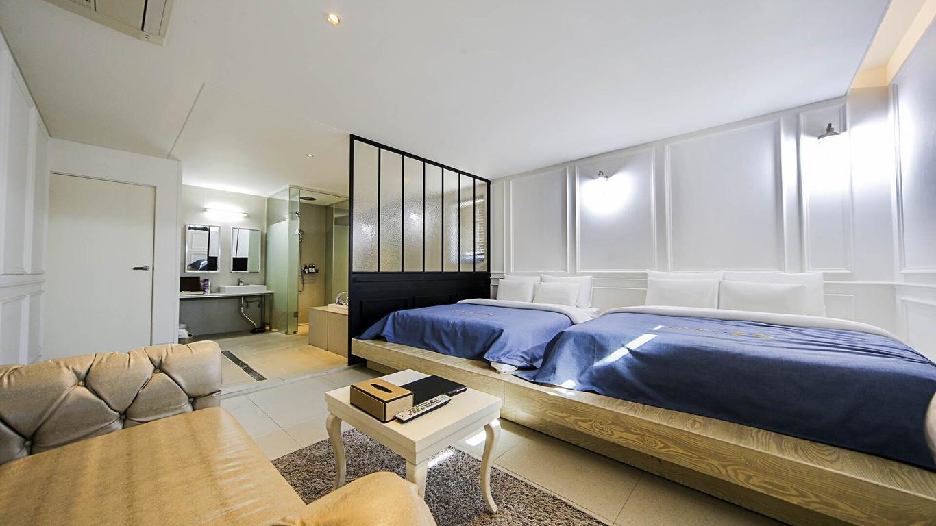 هوتل ميونج جاك