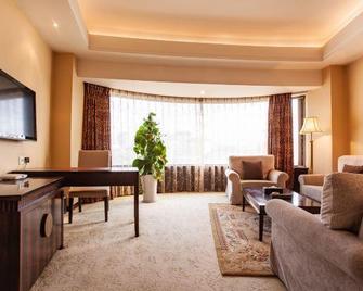 Zijingong International Hotel - Sanmenxia - Habitación