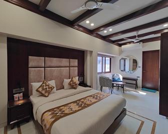 Hotel Vrinda - Nāthdwāra - Bedroom