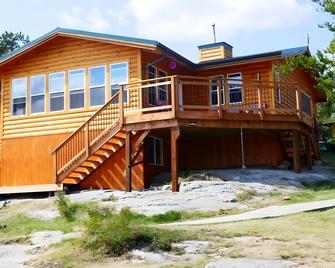 Sydney Lake Lodge - Kenora - Будівля