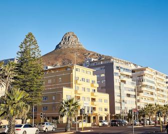 First Group Riviera Suites - Cape Town