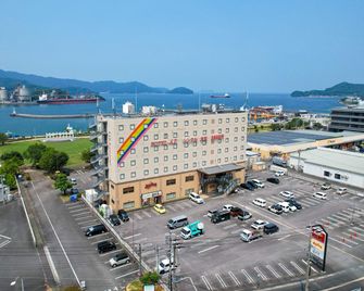 Hotel AZ Oita Tsukumi - Tsukumi - Gebouw