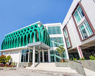 Capital O 92604 Hotel Uin Syariah Near Kampus Uin Mataram - Mataram - Rakennus