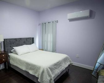 Boho Nights - Sanford - Bedroom