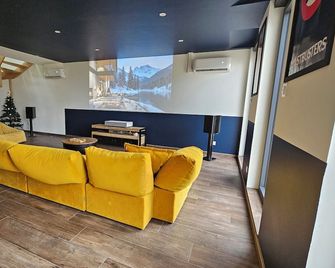 Domaine Caloin - Cinéma - Echinghen