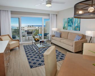 Divi Carina Bay Beach Resort & Casino - Christiansted - Living room