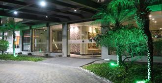 Vida Plaza Hotel - Núcleo Bandeirante - Edificio