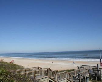 Beach Condo In Sawgrass Country Club - Steps From The Sand - Renovated 2019 - Ponte Vedra Beach - Beach