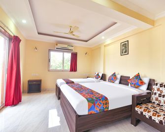 Sai Swastik Hotel - Nerul - Habitación
