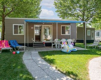 San Francesco Camping Village - Desenzano del Garda - Patio