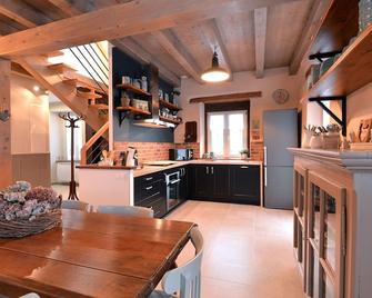 Gite 8 people, great comfort with very neat decoration. - Lièpvre - Cocina