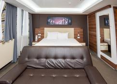 OYO Le Grove Apartments - Watford - Slaapkamer