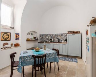 Albachiara Home - Andria - Sala pranzo
