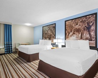 Super 8 by Wyndham Valdosta GA I-75 - Valdosta - Soverom