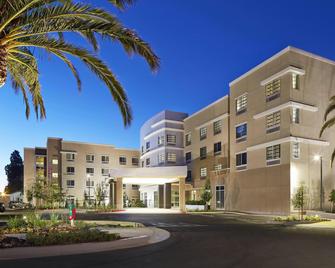Courtyard by Marriott Sunnyvale Silicon Valley - סאניוייל - בניין