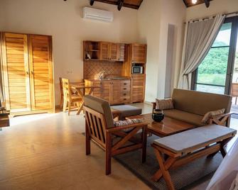 Lodge du Ranch de Bandia - Sindia - Living room