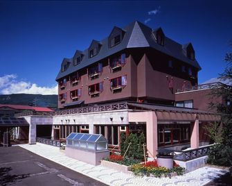 Hakuba Hotel Ougiya - Hakuba - Gebäude