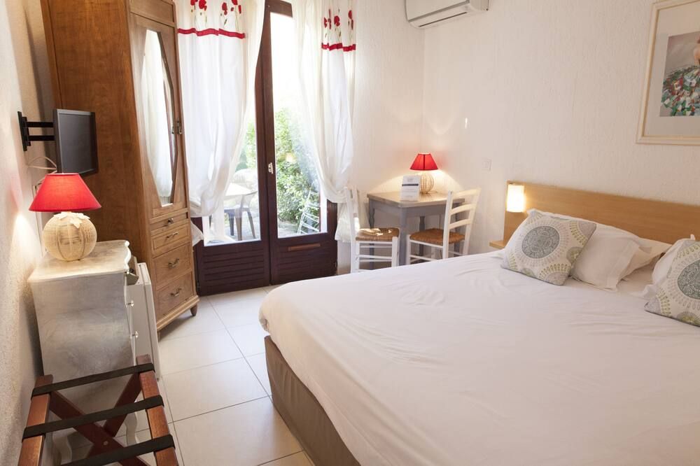 Motel Cap Sol thumbnail 2