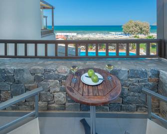Erato Hotel Adults Only by Smile Hotels - Platanias - Балкон