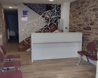 Hostel SP 55 by Bossh! Hotels - Santiago de Compostela - Recepción