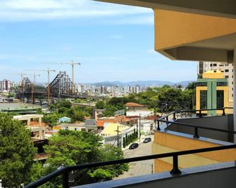 Lumar Hotel - פלוריאנופוליס - מרפסת