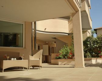 Residence Villa Lo Scoglietto - San Vincenzo - Kitchen