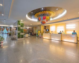 Sunbeam Hotel Pattaya - Pattaya - Lobby