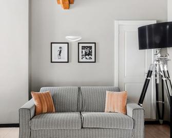 The Telegraph Suites - Rome - Living room